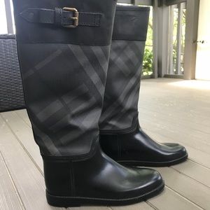 Burberry rain boots